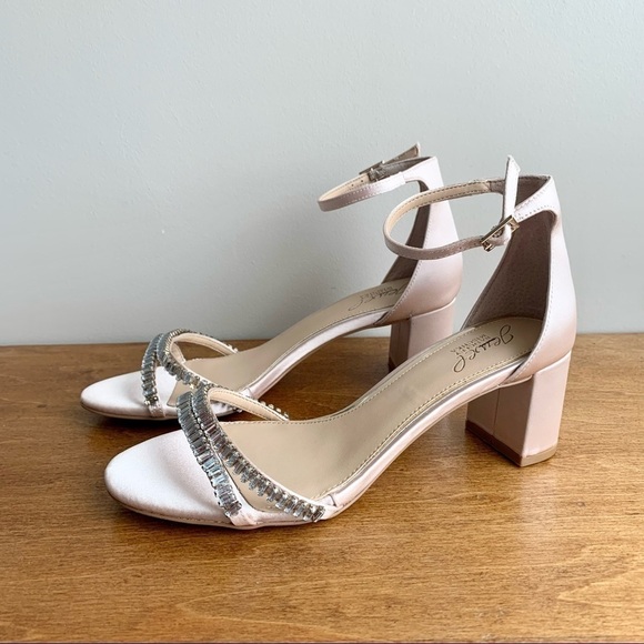 Jewel BADGLEY MISCHKA Joanne Ankle Strappy Block Low Heel Satin Open Toe - Picture 2 of 16